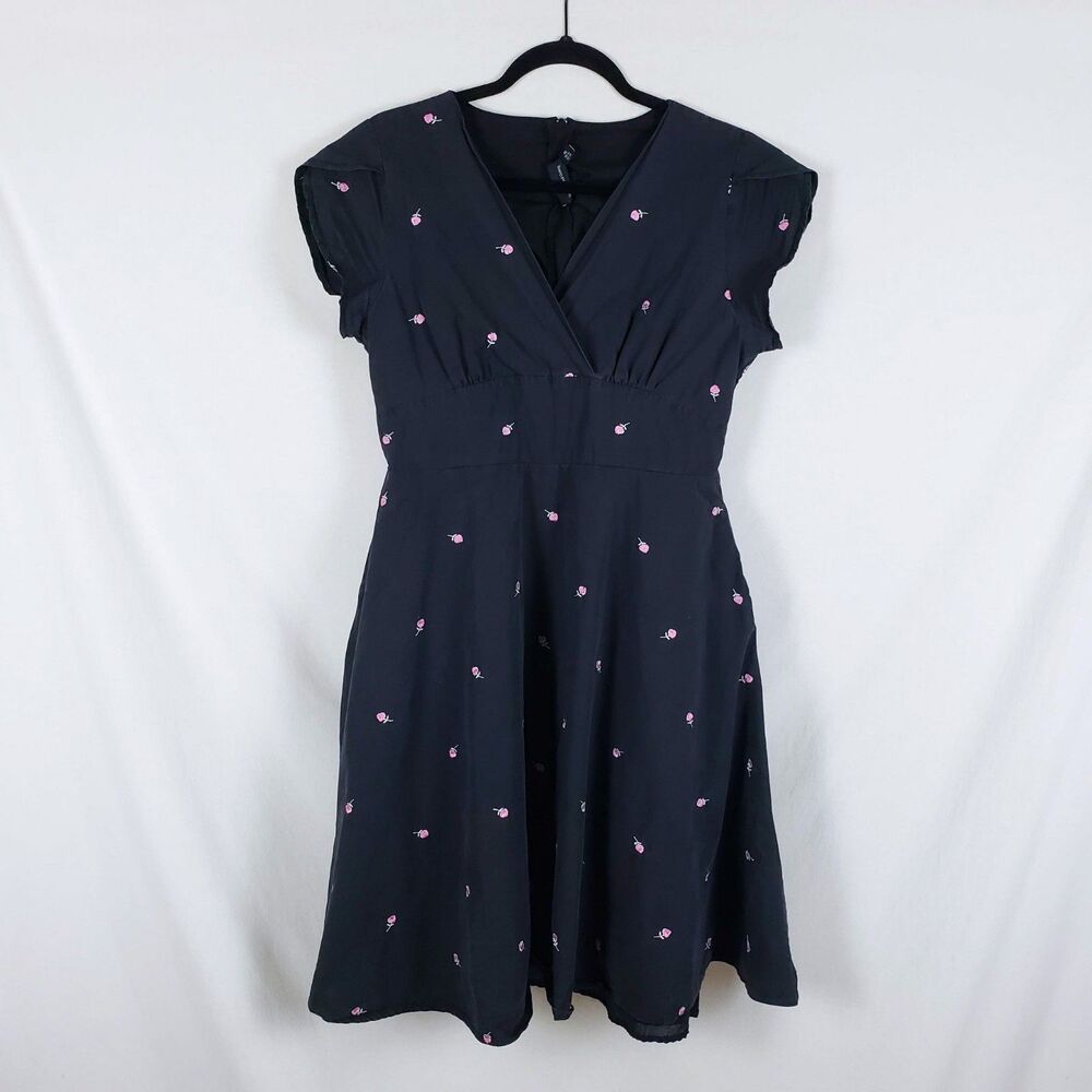 Voodoo Vixen Retro Pinup Dress Womens XL Gray Embroidered Floral Rockabilly